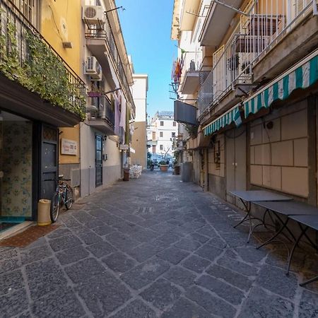 Casa Klaire Pozzuoli Apartment Bagian luar foto